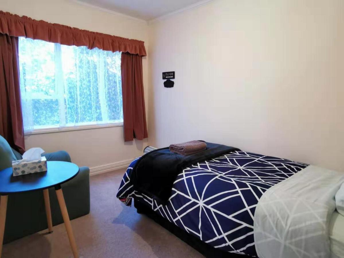 Large Private Room In Modern Stylish House Dunedin Kültér fotó